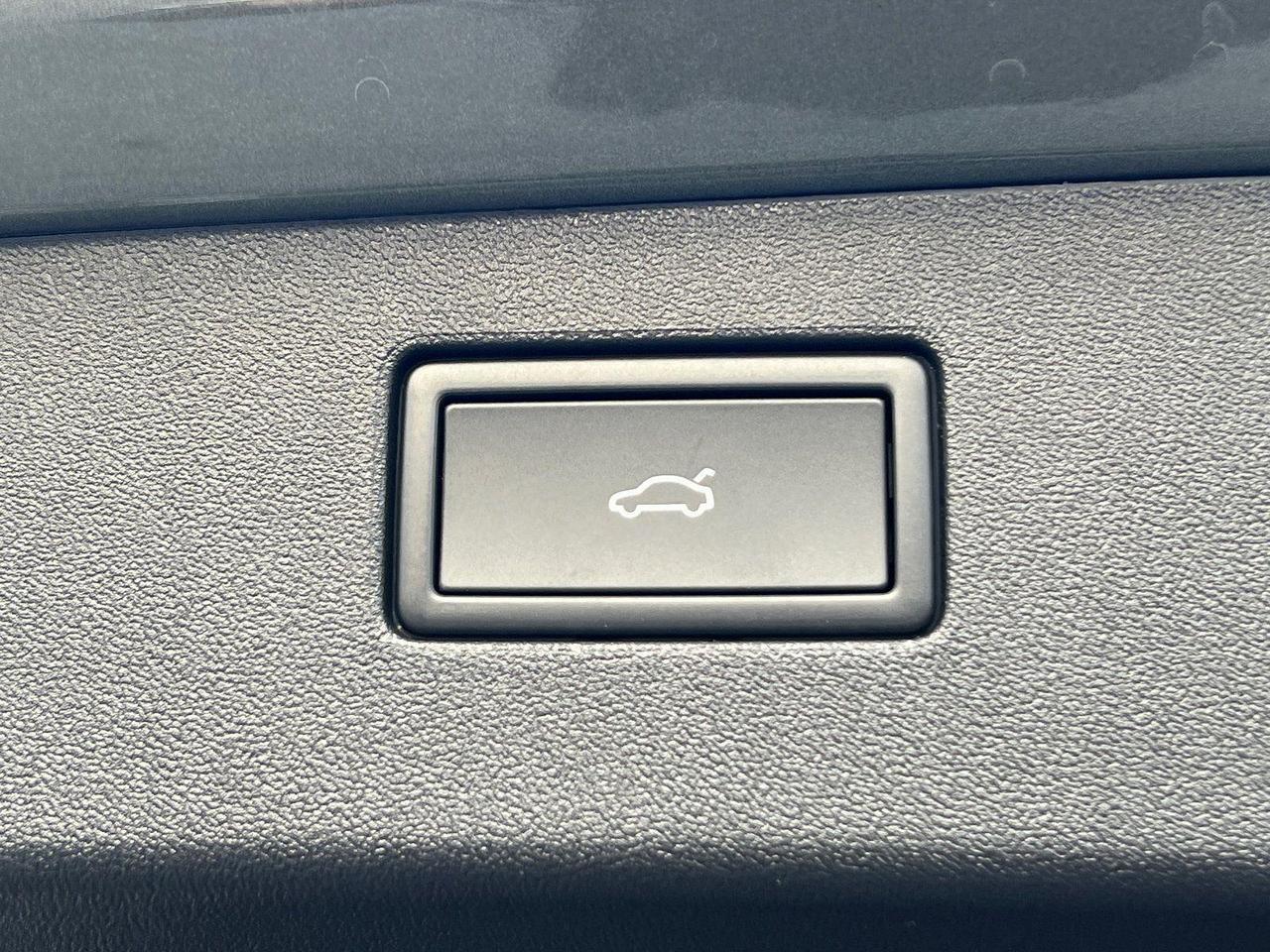 2026 Volkswagen Tiguan SE R-Line Black Hagerstown MD