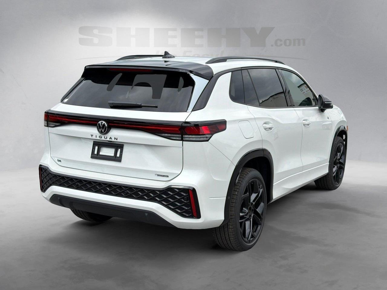 2026 Volkswagen Tiguan SE R-Line Black Hagerstown MD