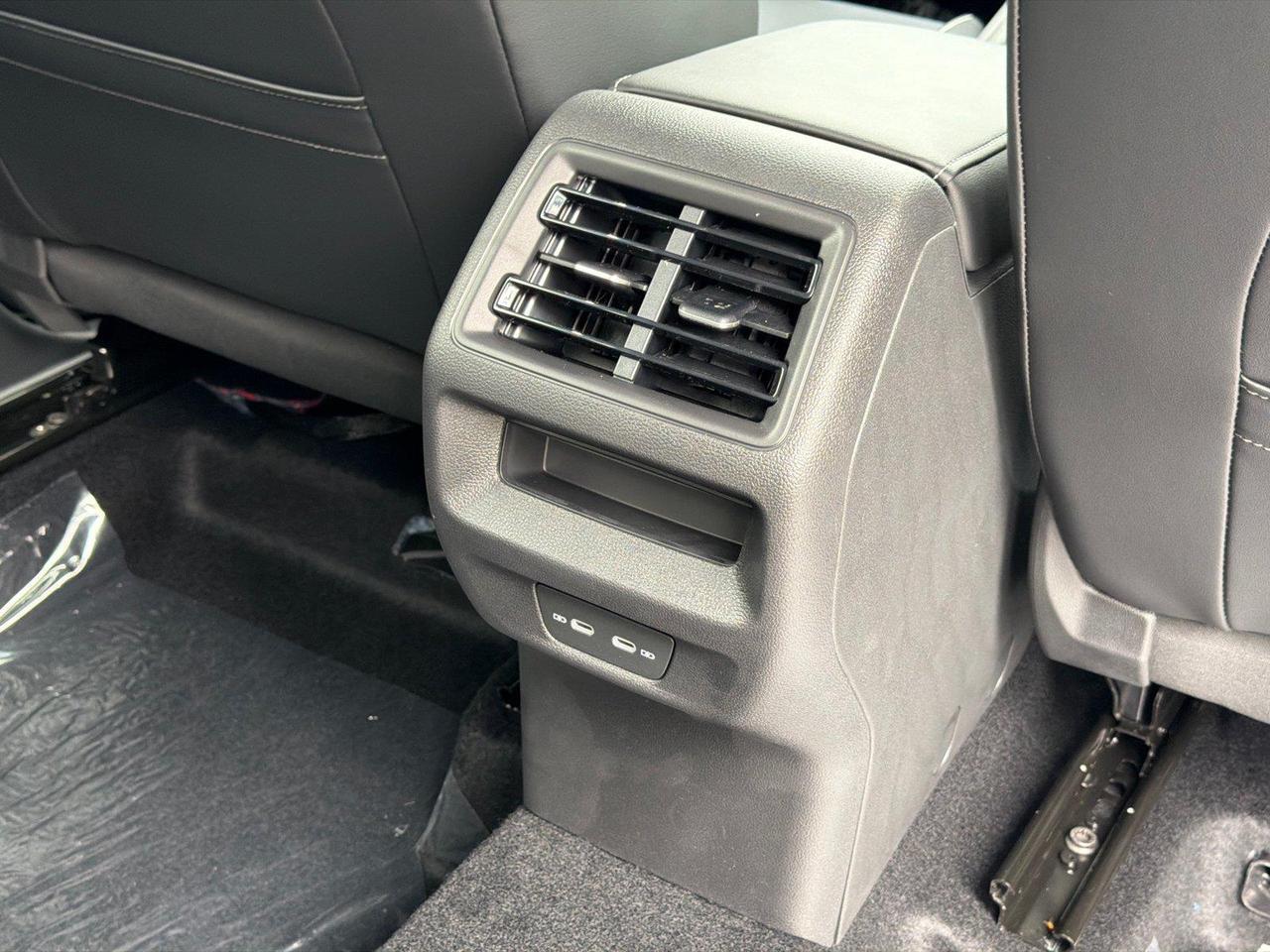 2026 Volkswagen Tiguan SE R-Line Black Hagerstown MD