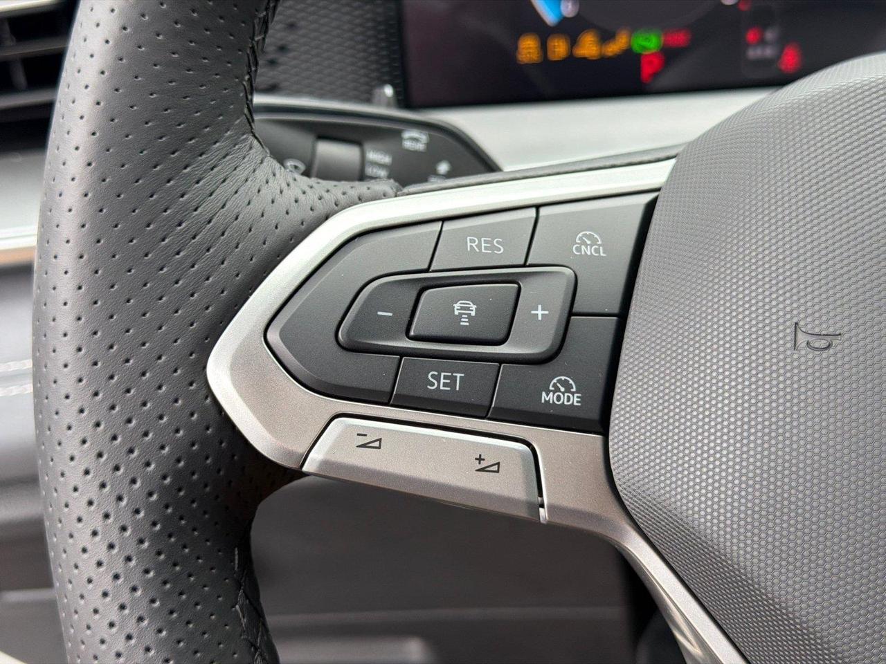 2026 Volkswagen Tiguan SE R-Line Black Hagerstown MD