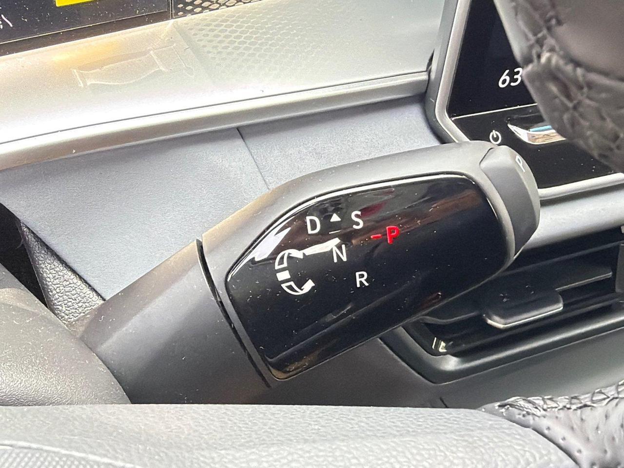 2026 Volkswagen Tiguan SE R-Line Black Hagerstown MD