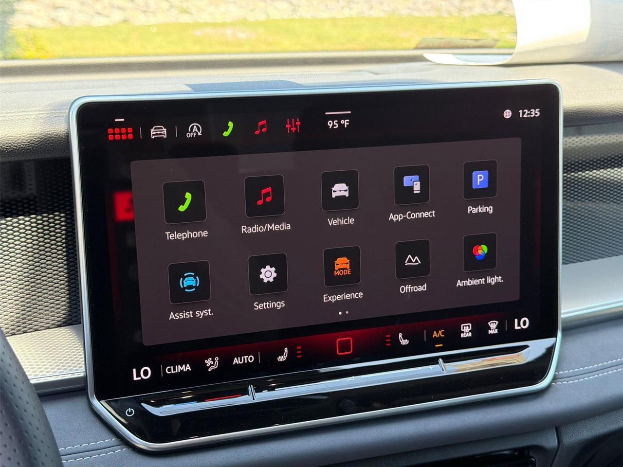 2026 Volkswagen Tiguan SE R-Line Black Hagerstown MD