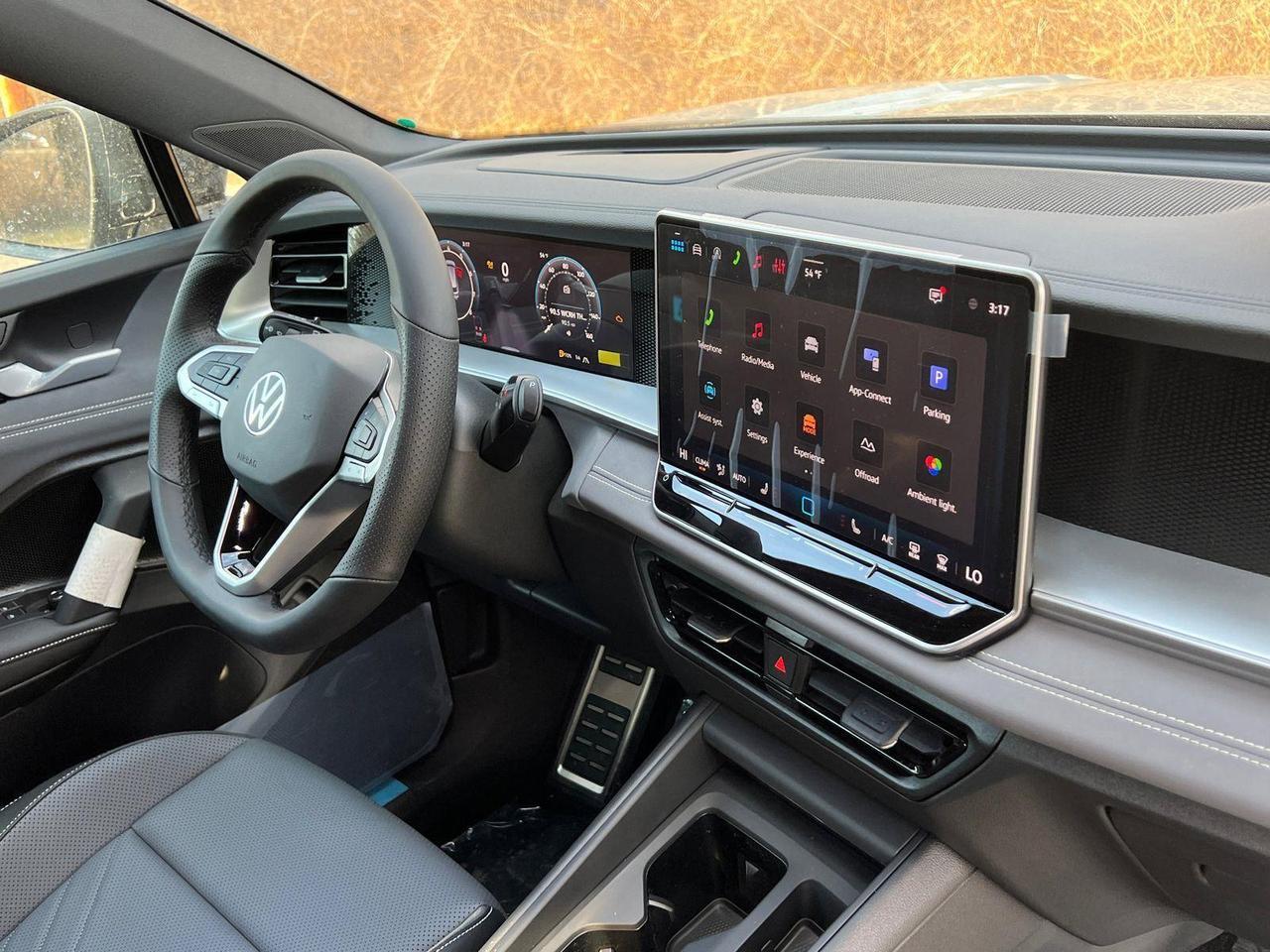 2026 Volkswagen Tiguan SE R-Line Black Hagerstown MD