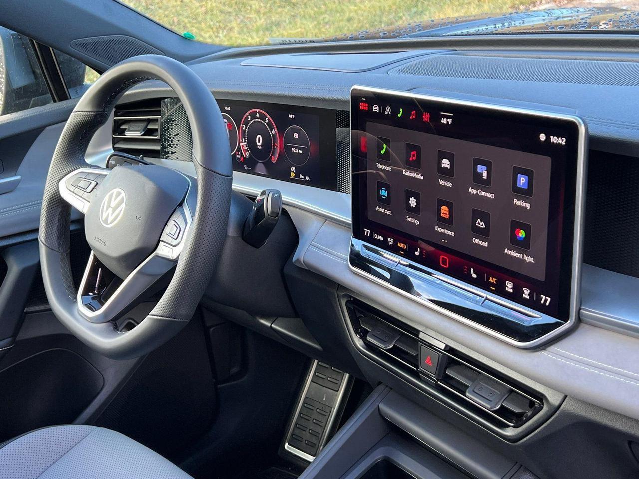 2026 Volkswagen Tiguan SE R-Line Black Hagerstown MD