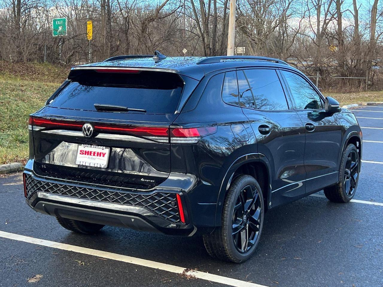 2026 Volkswagen Tiguan SE R-Line Black Hagerstown MD