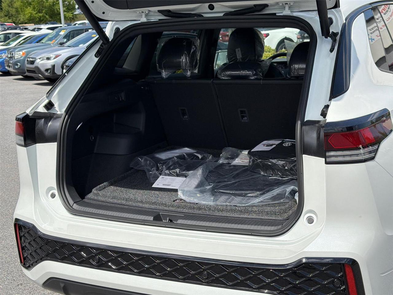 2026 Volkswagen Tiguan SE R-Line Black Hagerstown MD