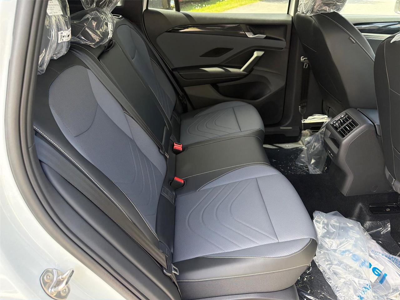2026 Volkswagen Tiguan SE R-Line Black Hagerstown MD