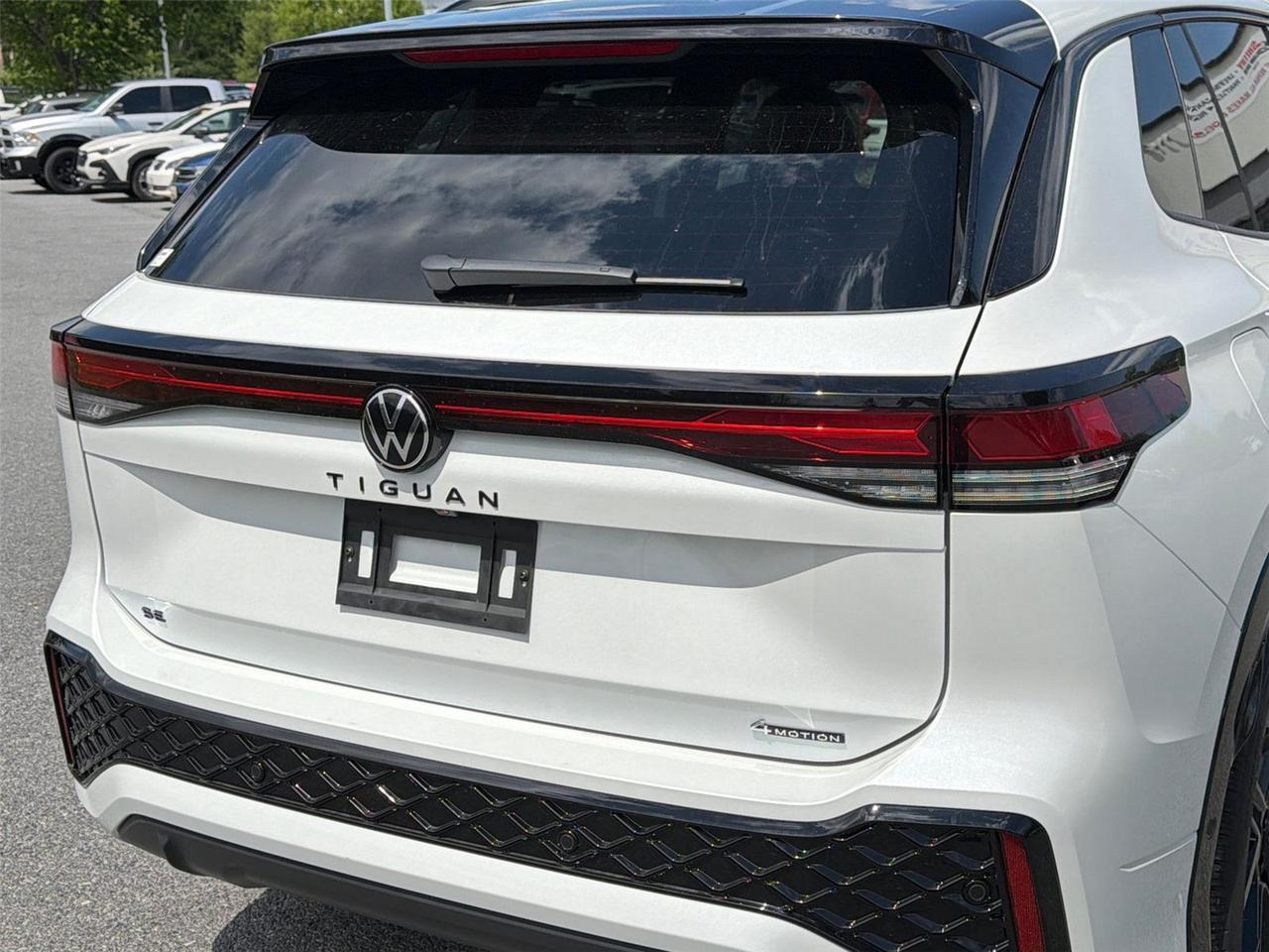 2026 Volkswagen Tiguan SE R-Line Black Hagerstown MD