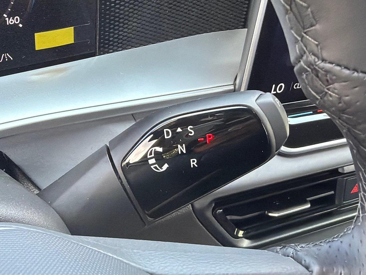 2026 Volkswagen Tiguan SE R-Line Black Hagerstown MD