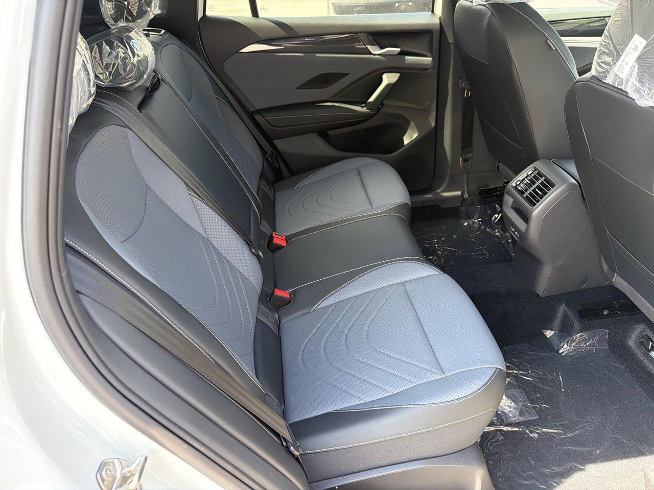 2026 Volkswagen Tiguan SE R-Line Black Hagerstown MD
