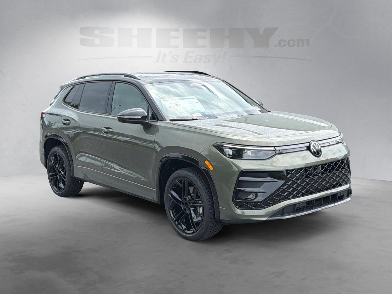 2026 Volkswagen Tiguan SE R-Line Black Hagerstown MD