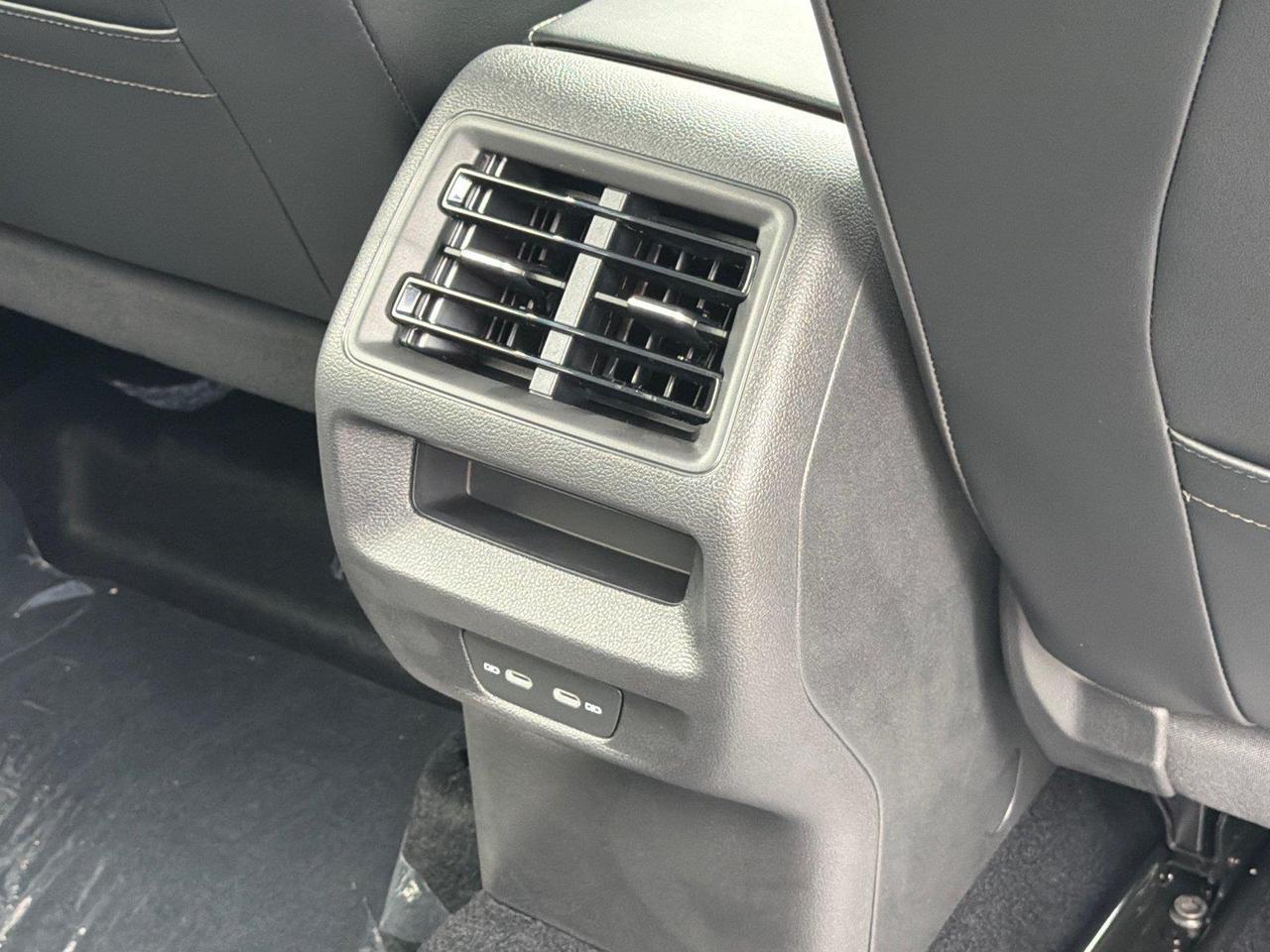 2026 Volkswagen Tiguan SE R-Line Black Hagerstown MD