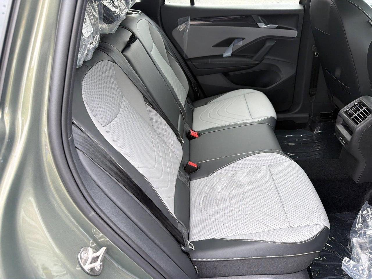 2026 Volkswagen Tiguan SE R-Line Black Hagerstown MD