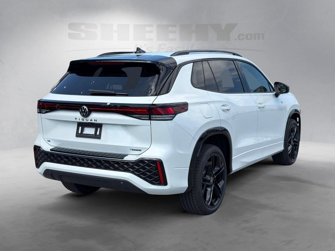 2026 Volkswagen Tiguan SE R-Line Black Hagerstown MD
