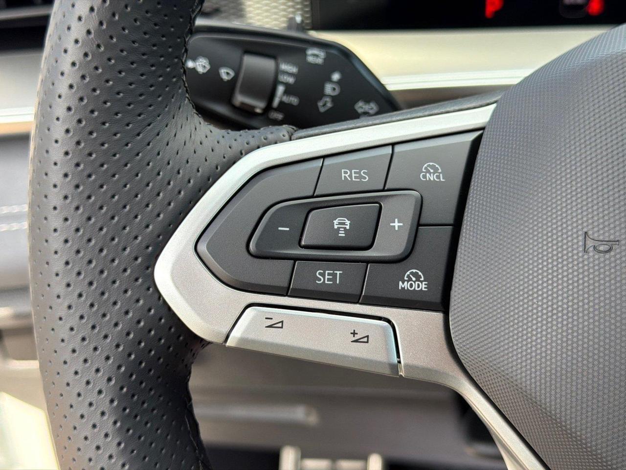 2026 Volkswagen Tiguan SE R-Line Black Hagerstown MD