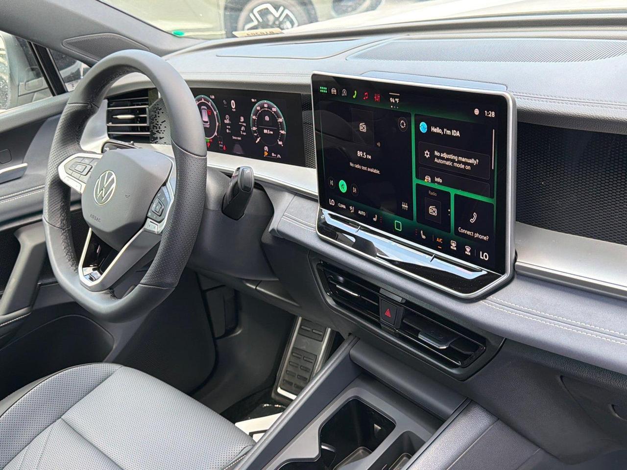 2026 Volkswagen Tiguan SE R-Line Black Hagerstown MD