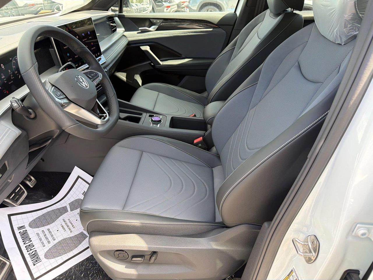 2026 Volkswagen Tiguan SE R-Line Black Hagerstown MD