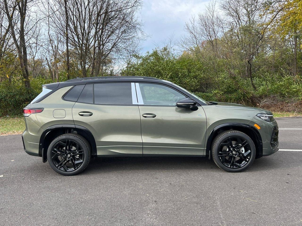 2026 Volkswagen Tiguan SE R-Line Black Hagerstown MD