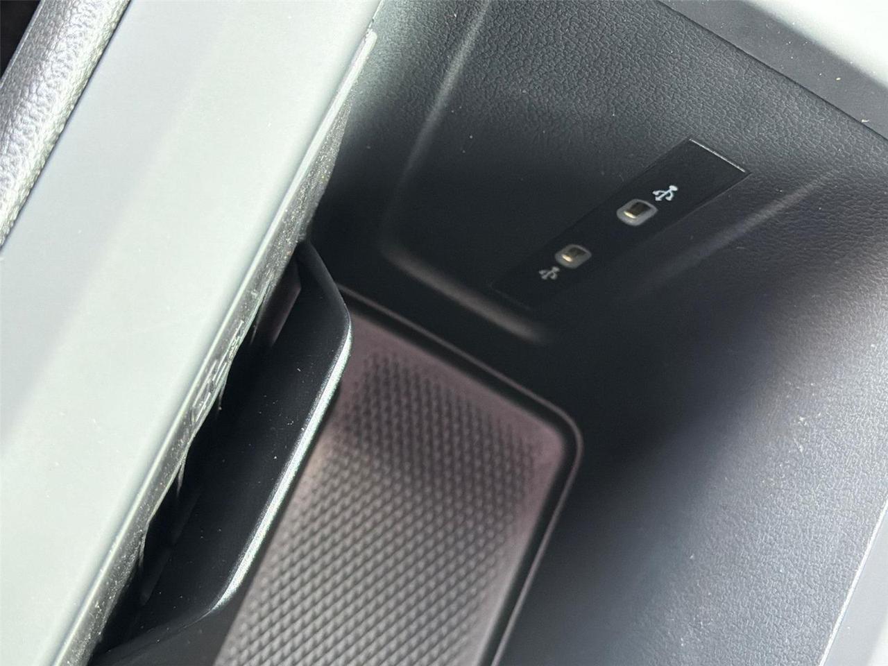 2026 Volkswagen Tiguan SE R-Line Black Hagerstown MD
