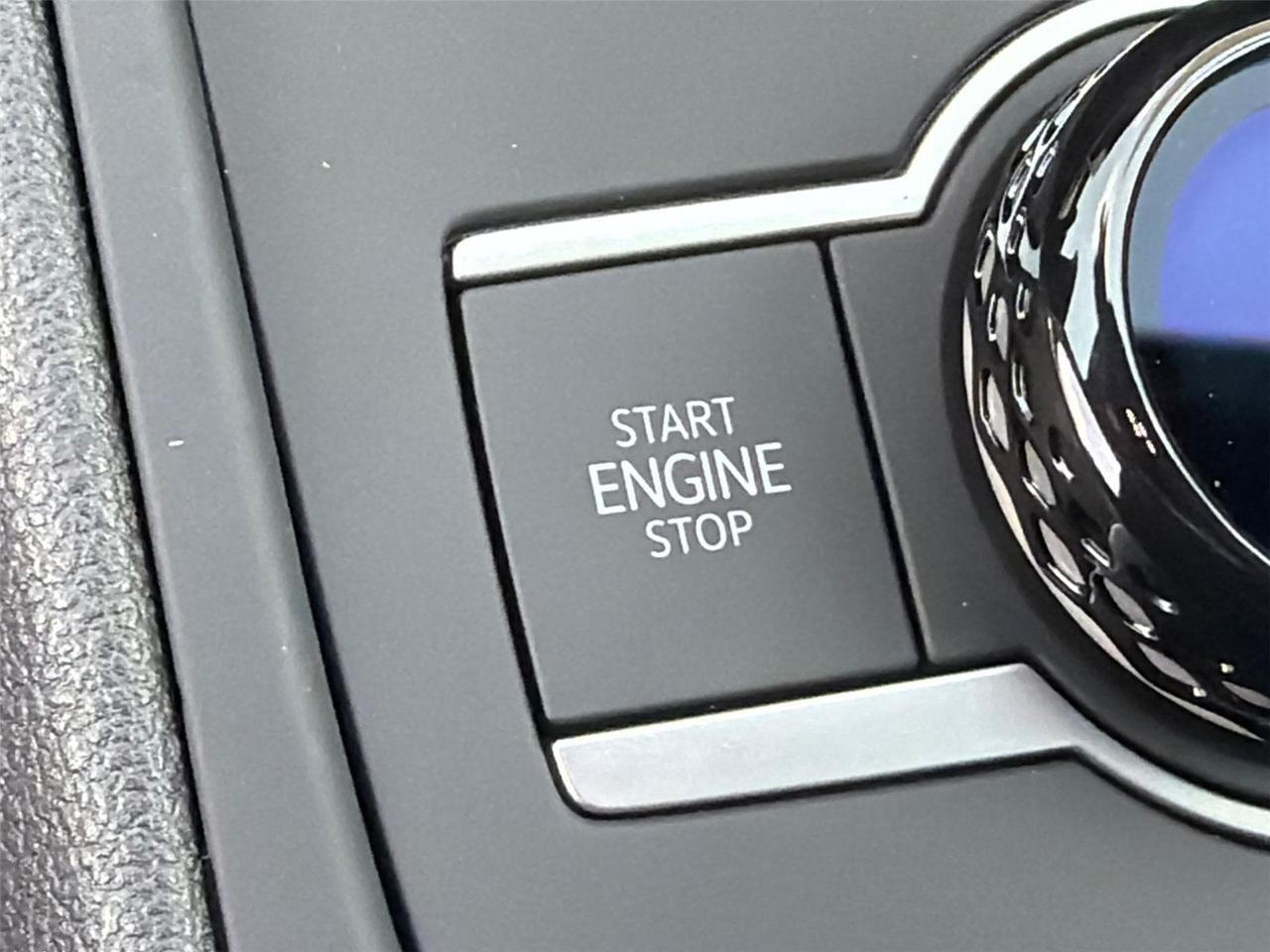 2026 Volkswagen Tiguan SE R-Line Black Hagerstown MD