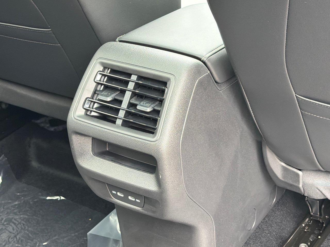 2026 Volkswagen Tiguan SE R-Line Black Hagerstown MD