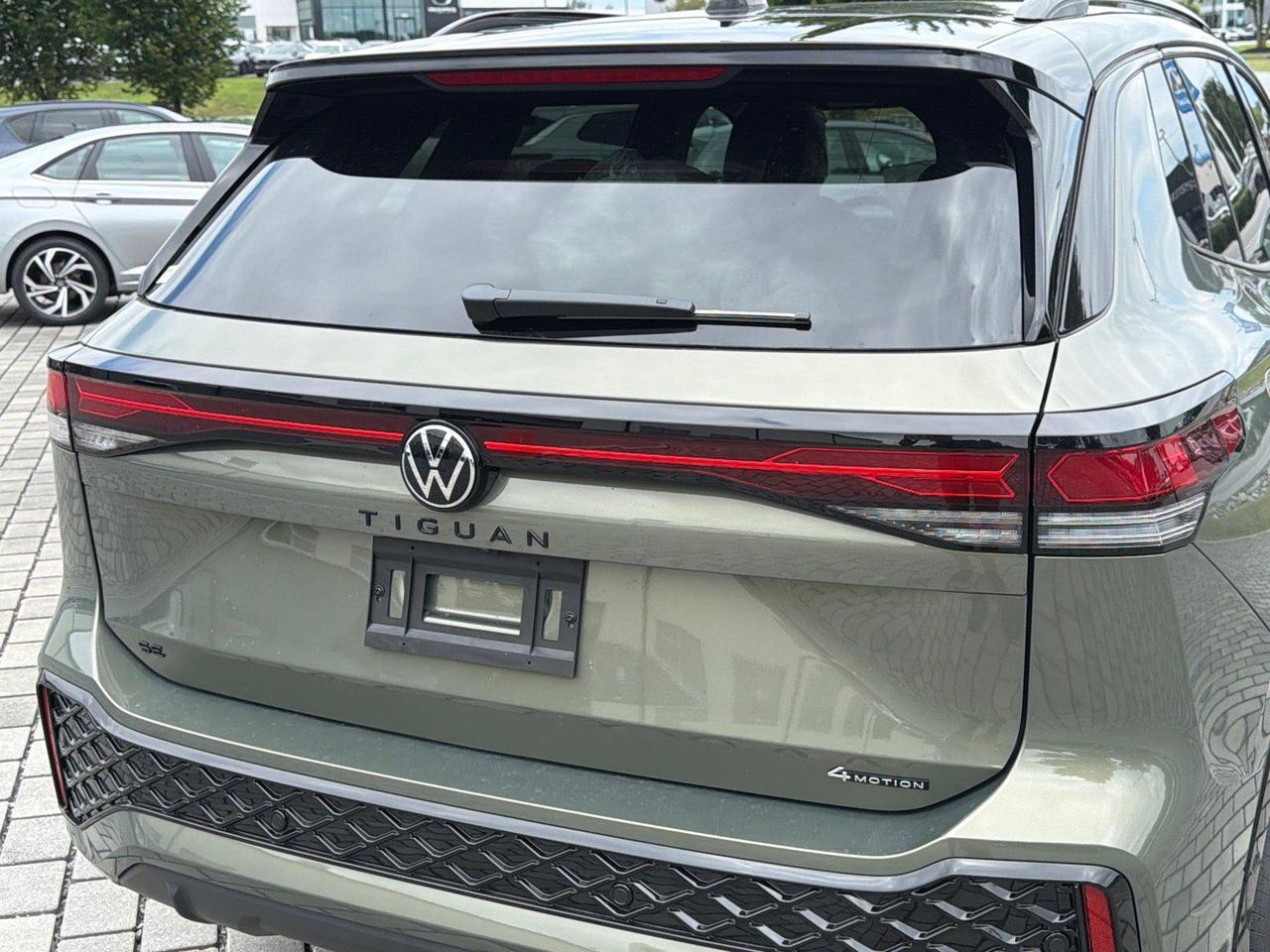 2026 Volkswagen Tiguan SE R-Line Black Hagerstown MD