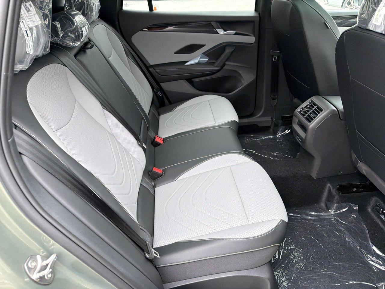 2026 Volkswagen Tiguan SE R-Line Black Hagerstown MD
