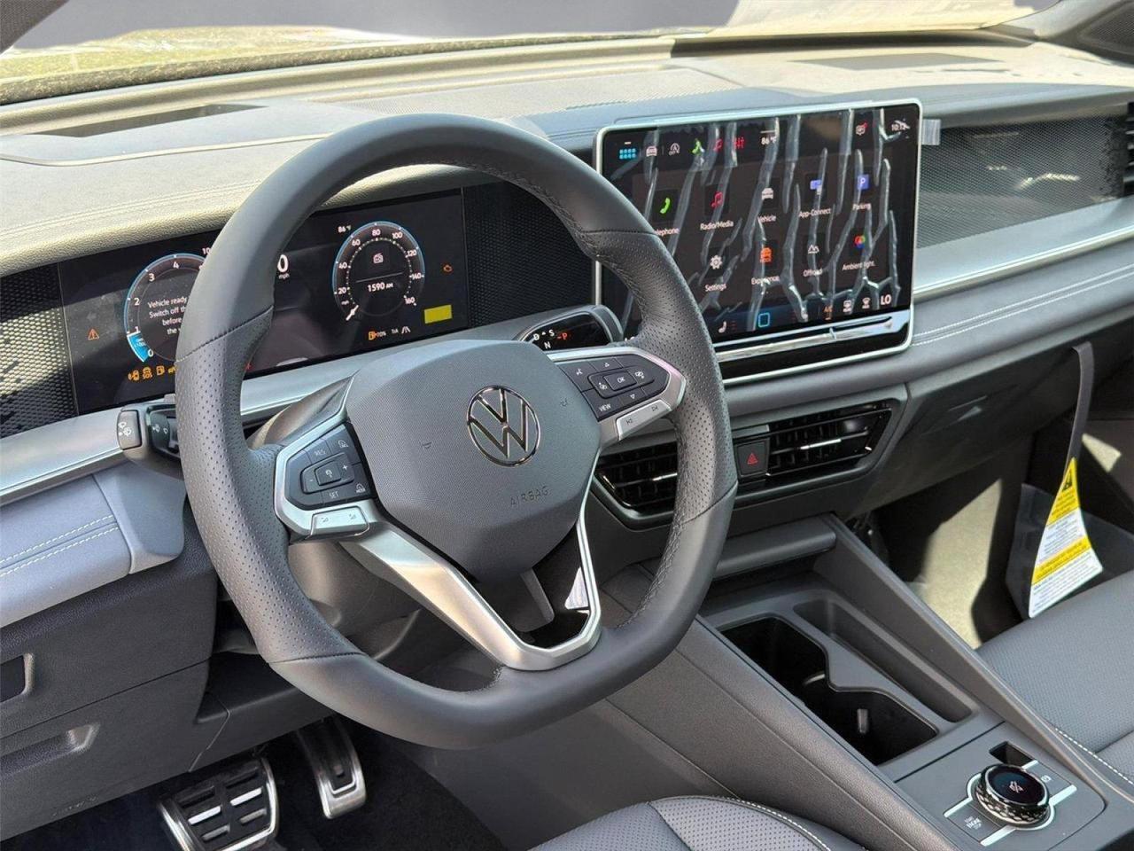 2026 Volkswagen Tiguan SE R-Line Black Hagerstown MD