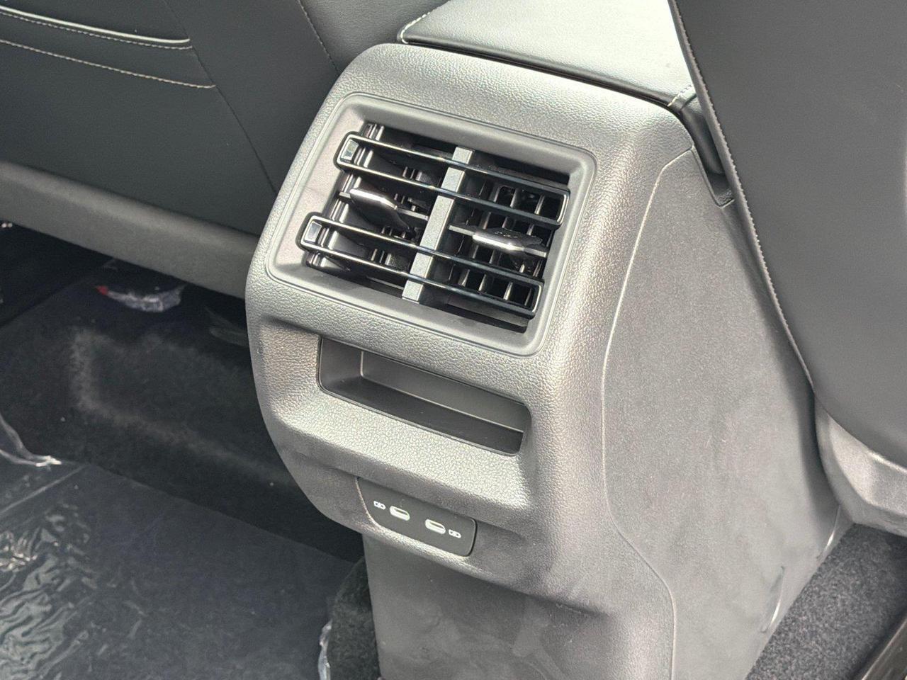 2026 Volkswagen Tiguan SE R-Line Black Hagerstown MD