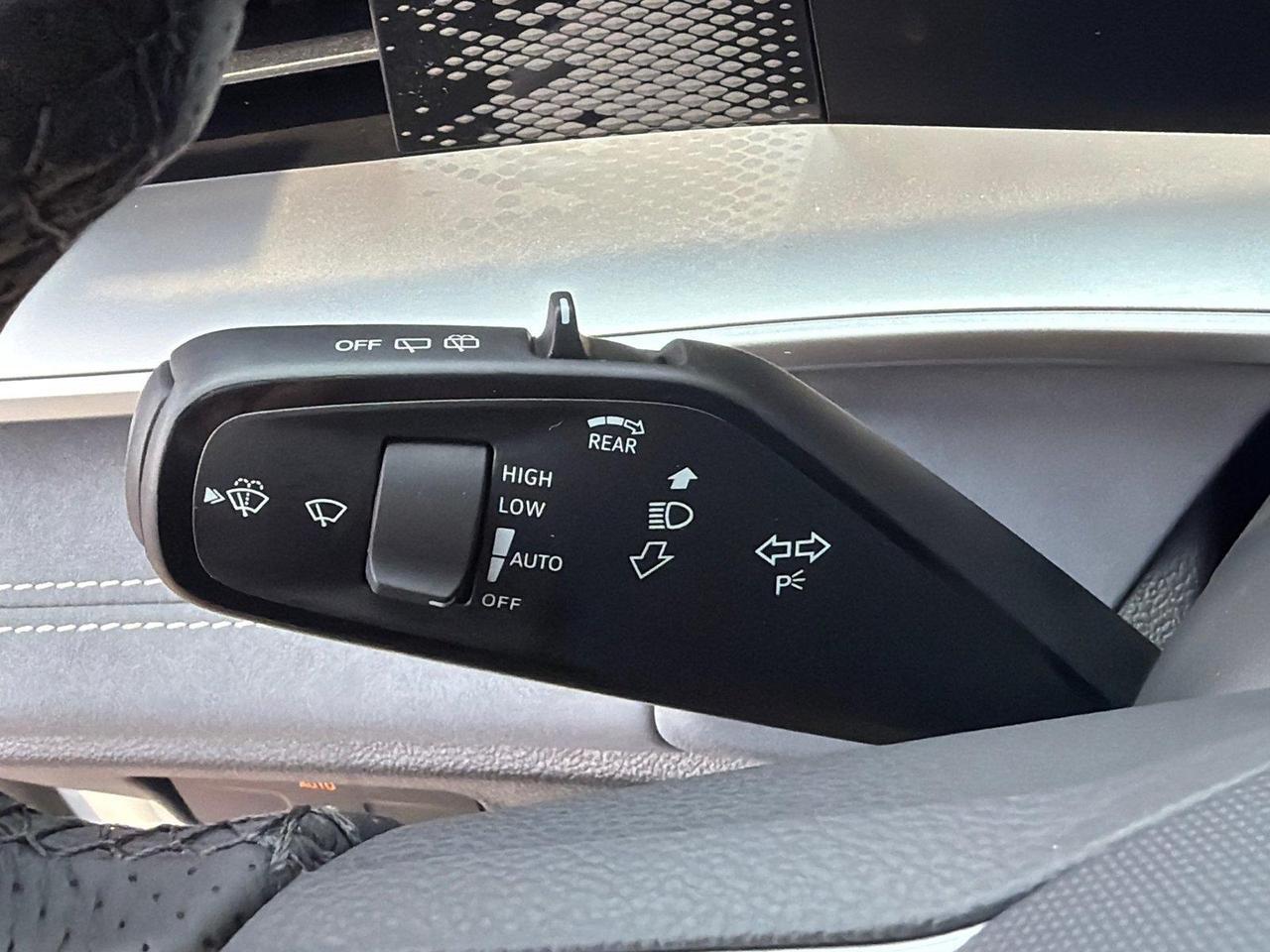 2026 Volkswagen Tiguan SE R-Line Black Hagerstown MD