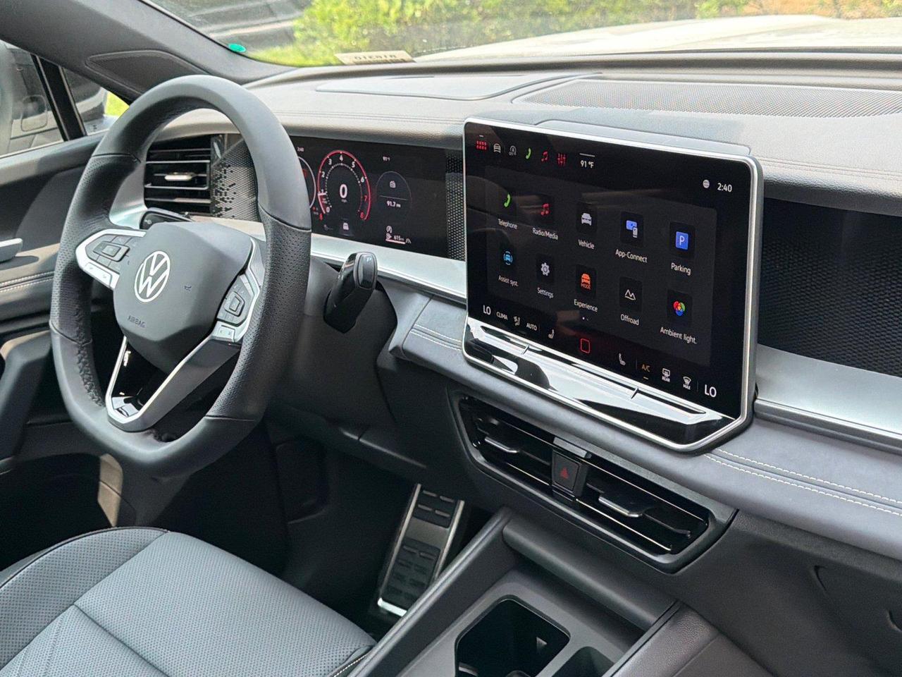 2026 Volkswagen Tiguan SE R-Line Black Hagerstown MD
