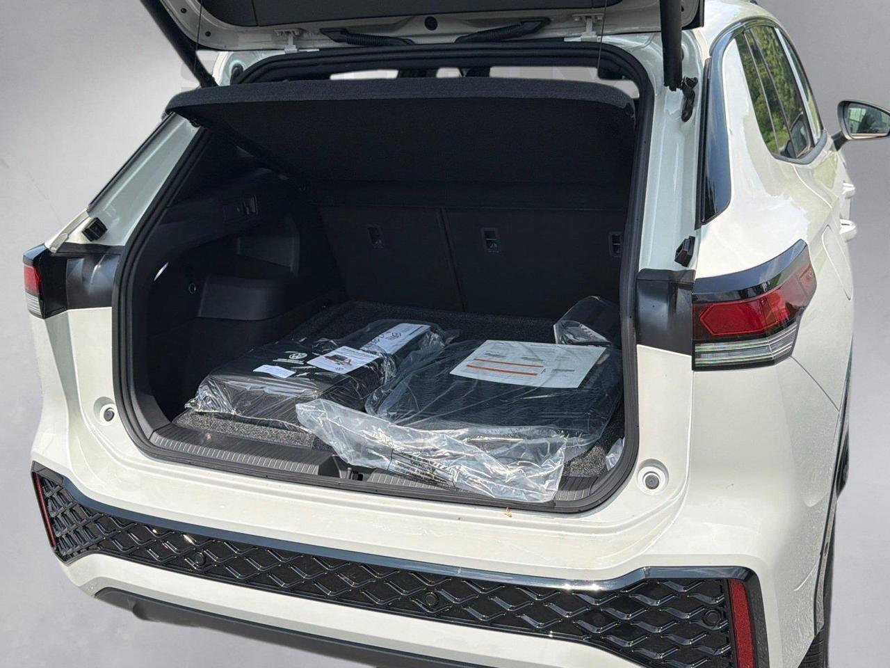 2026 Volkswagen Tiguan SE R-Line Black Hagerstown MD