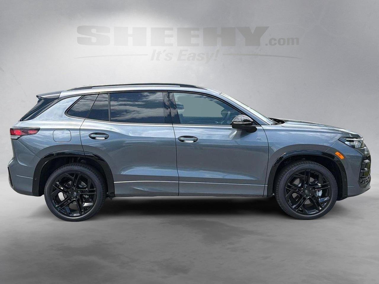 2026 Volkswagen Tiguan SE R-Line Black Hagerstown MD