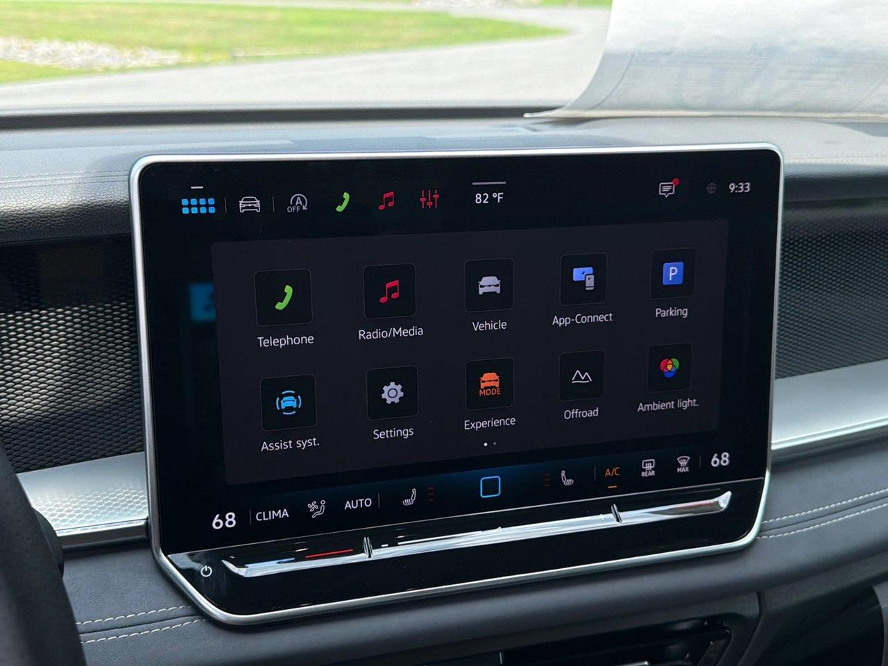 2026 Volkswagen Tiguan SE R-Line Black Hagerstown MD
