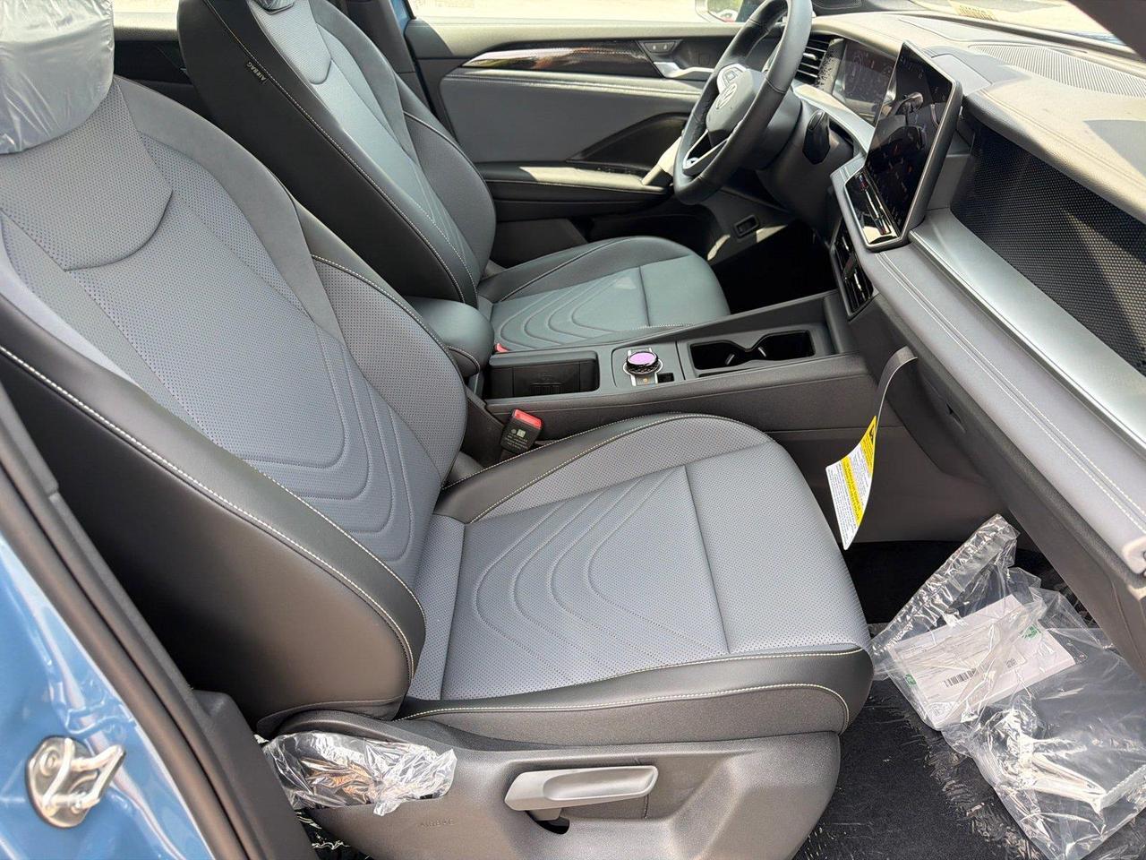 2026 Volkswagen Tiguan SE R-Line Black Hagerstown MD