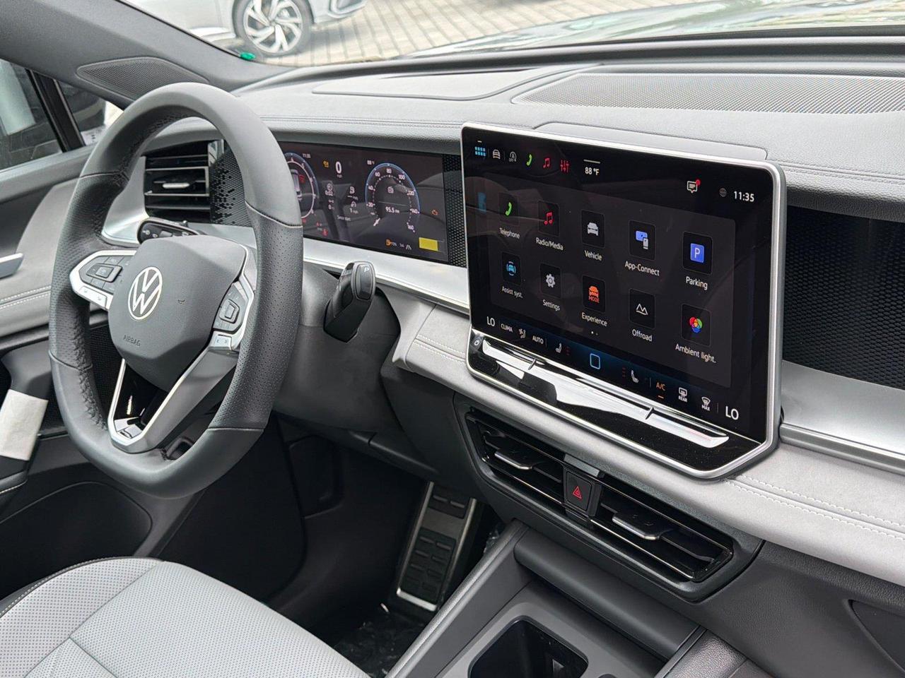 2026 Volkswagen Tiguan SE R-Line Black Hagerstown MD