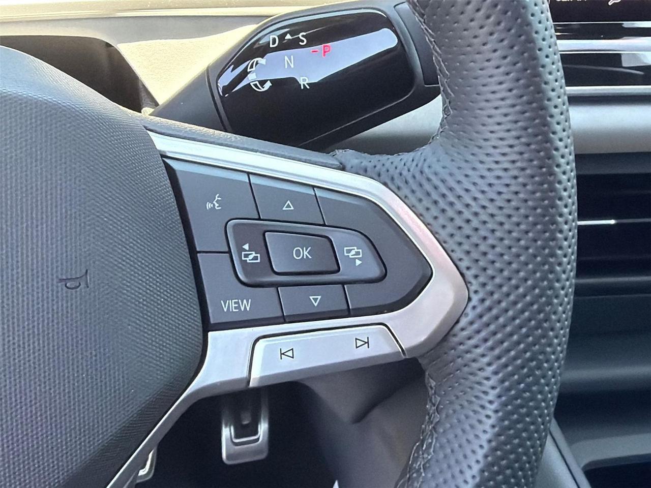 2026 Volkswagen Tiguan SE R-Line Black Hagerstown MD