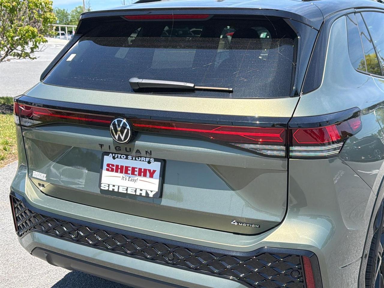 2026 Volkswagen Tiguan SE R-Line Black Hagerstown MD