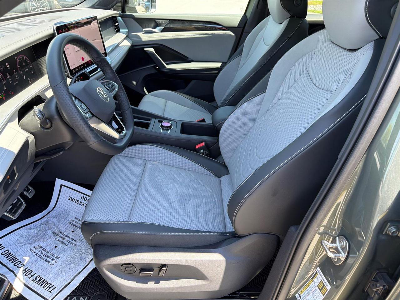 2026 Volkswagen Tiguan SE R-Line Black Hagerstown MD