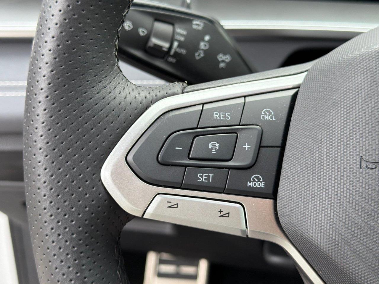 2026 Volkswagen Tiguan SE R-Line Black Hagerstown MD