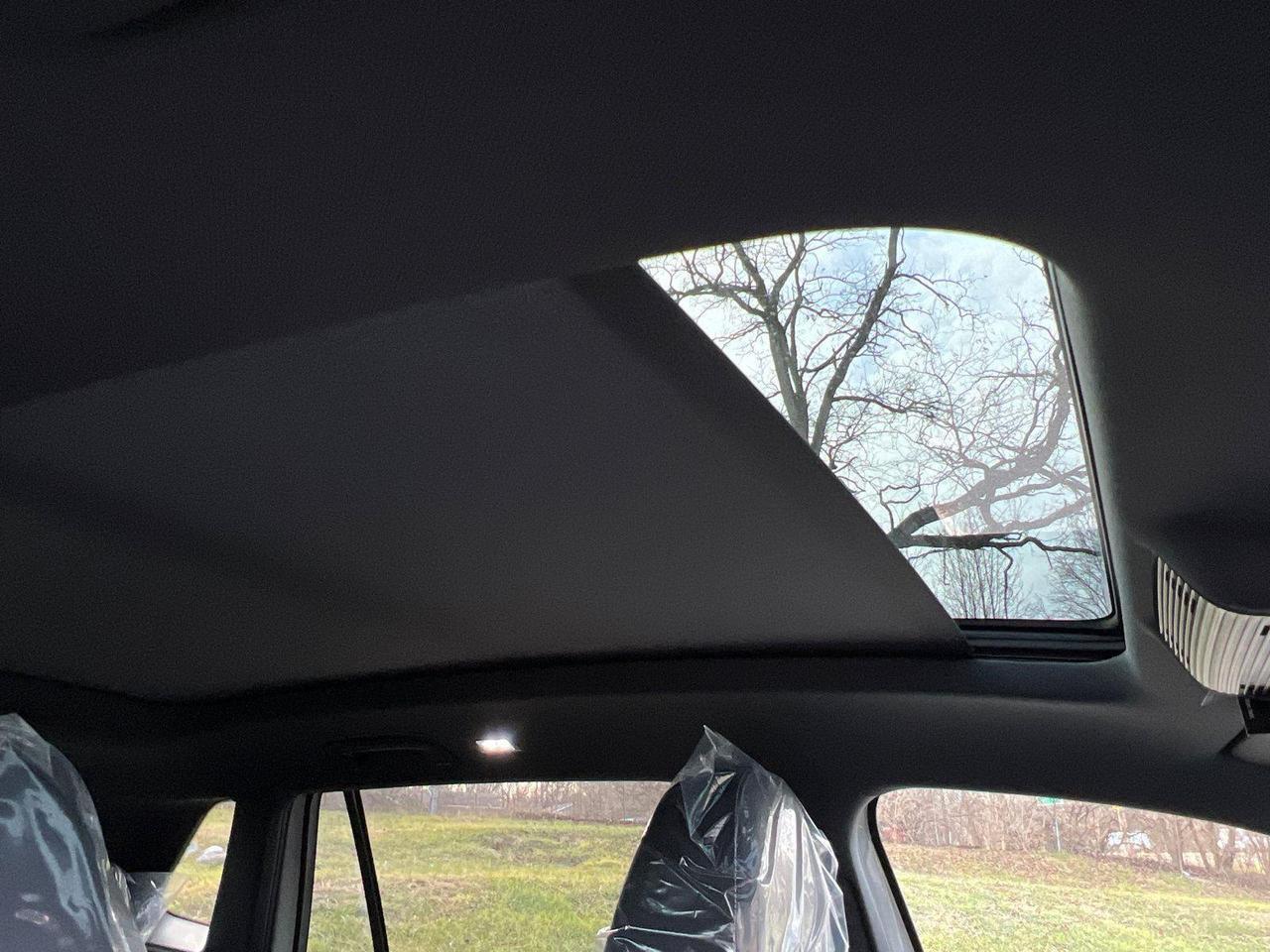 2026 Volkswagen Tiguan SE R-Line Black Hagerstown MD