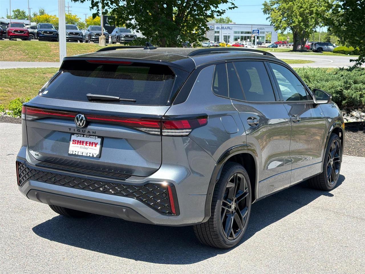 2026 Volkswagen Tiguan SE R-Line Black Hagerstown MD