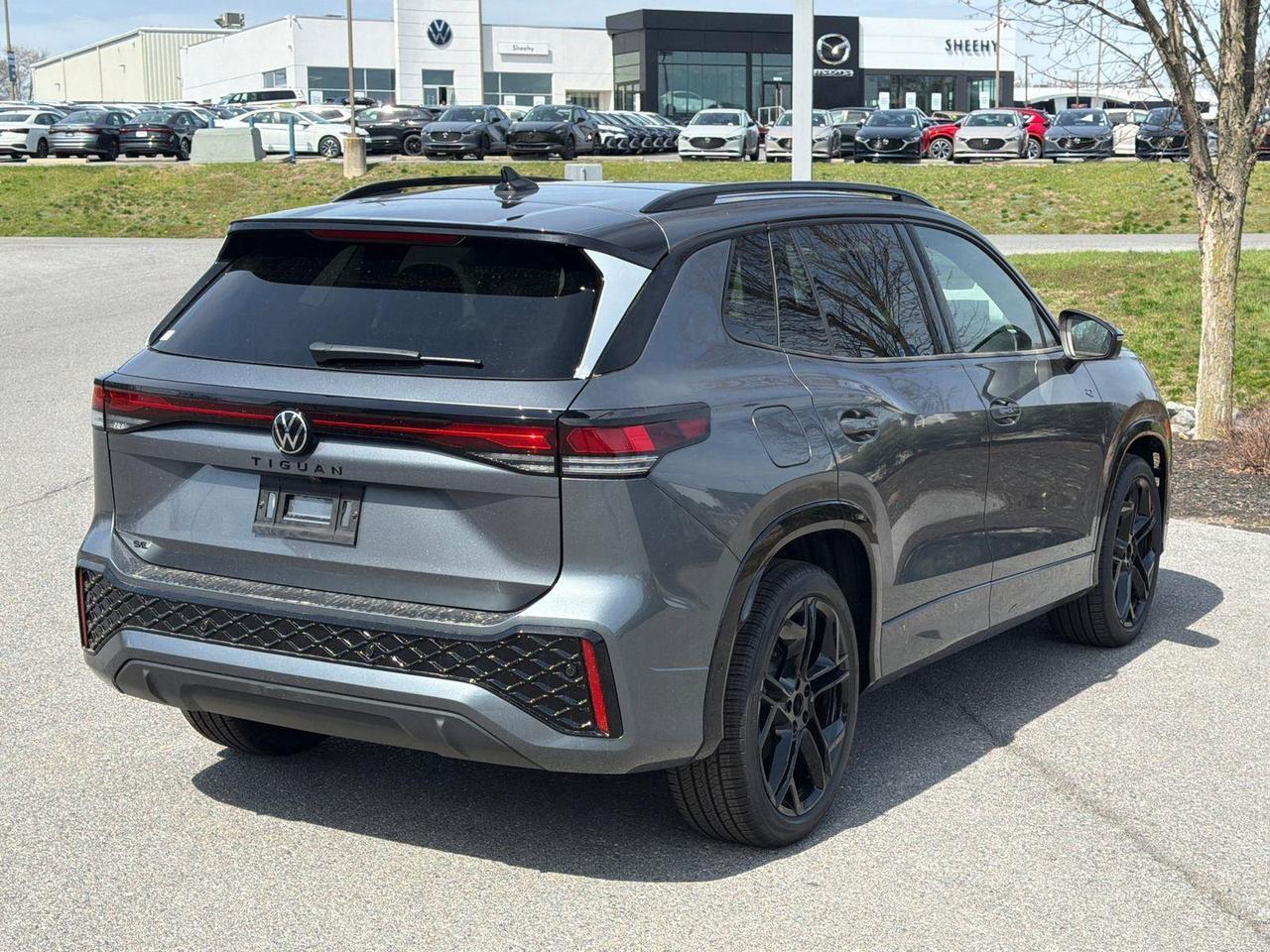 2026 Volkswagen Tiguan SE R-Line Black Hagerstown MD