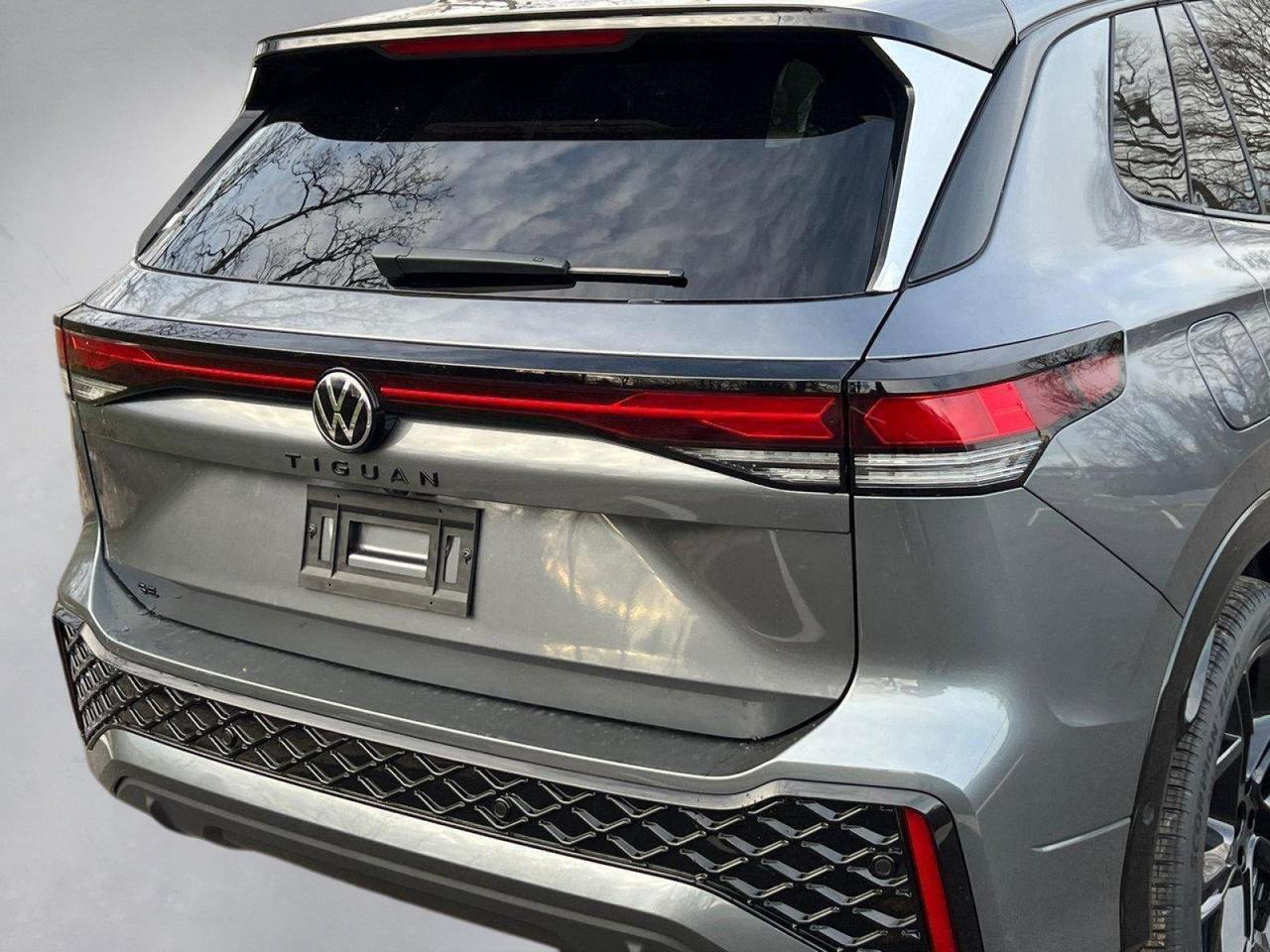 2026 Volkswagen Tiguan SE R-Line Black Hagerstown MD