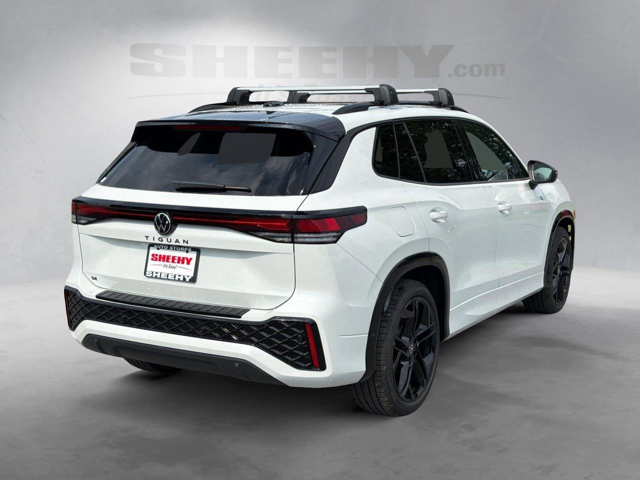 2026 Volkswagen Tiguan SE R-Line Black Hagerstown MD