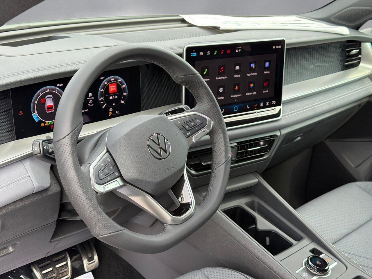 2026 Volkswagen Tiguan SE R-Line Black Hagerstown MD