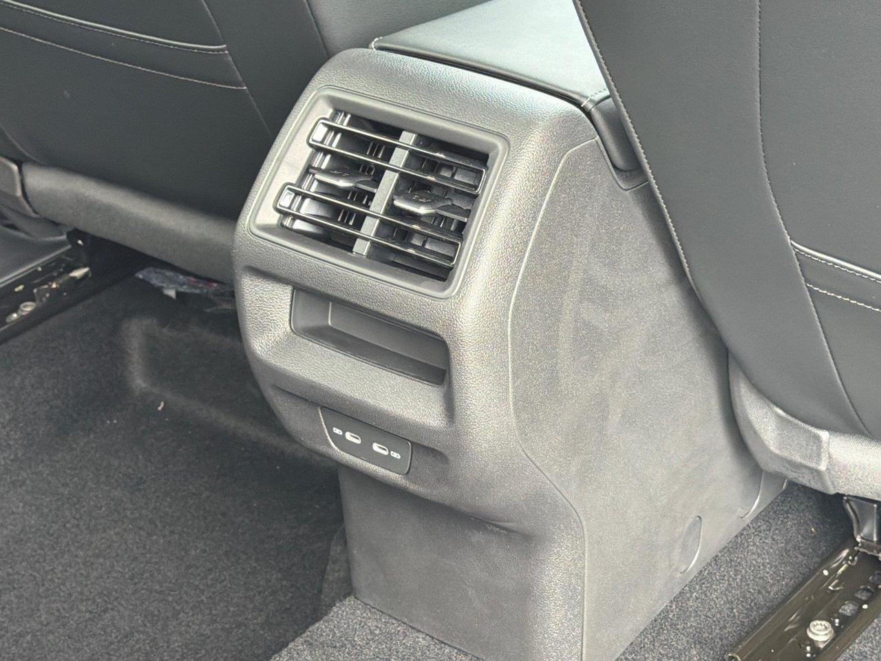 2026 Volkswagen Tiguan SE R-Line Black Hagerstown MD