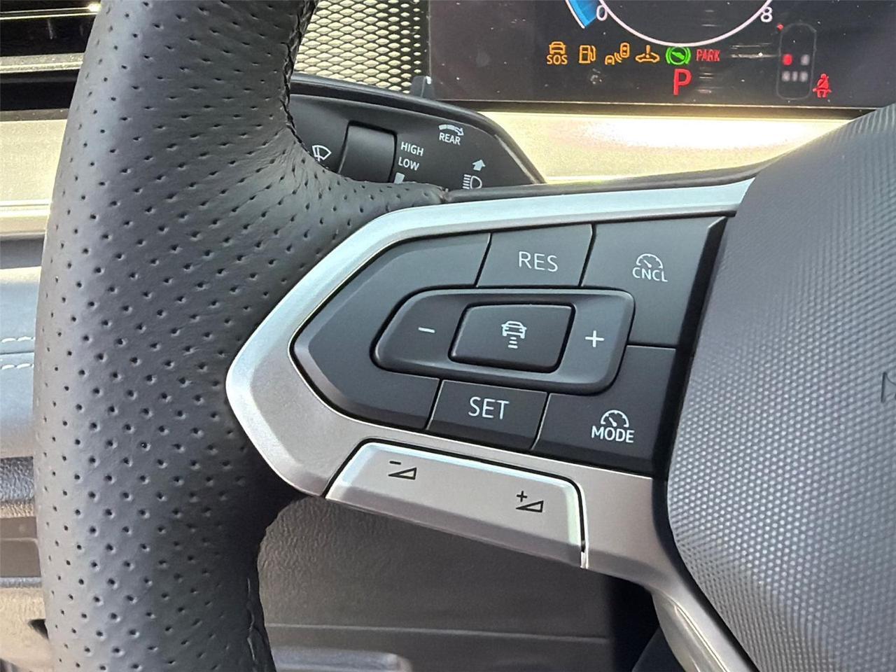 2026 Volkswagen Tiguan SE R-Line Black Hagerstown MD