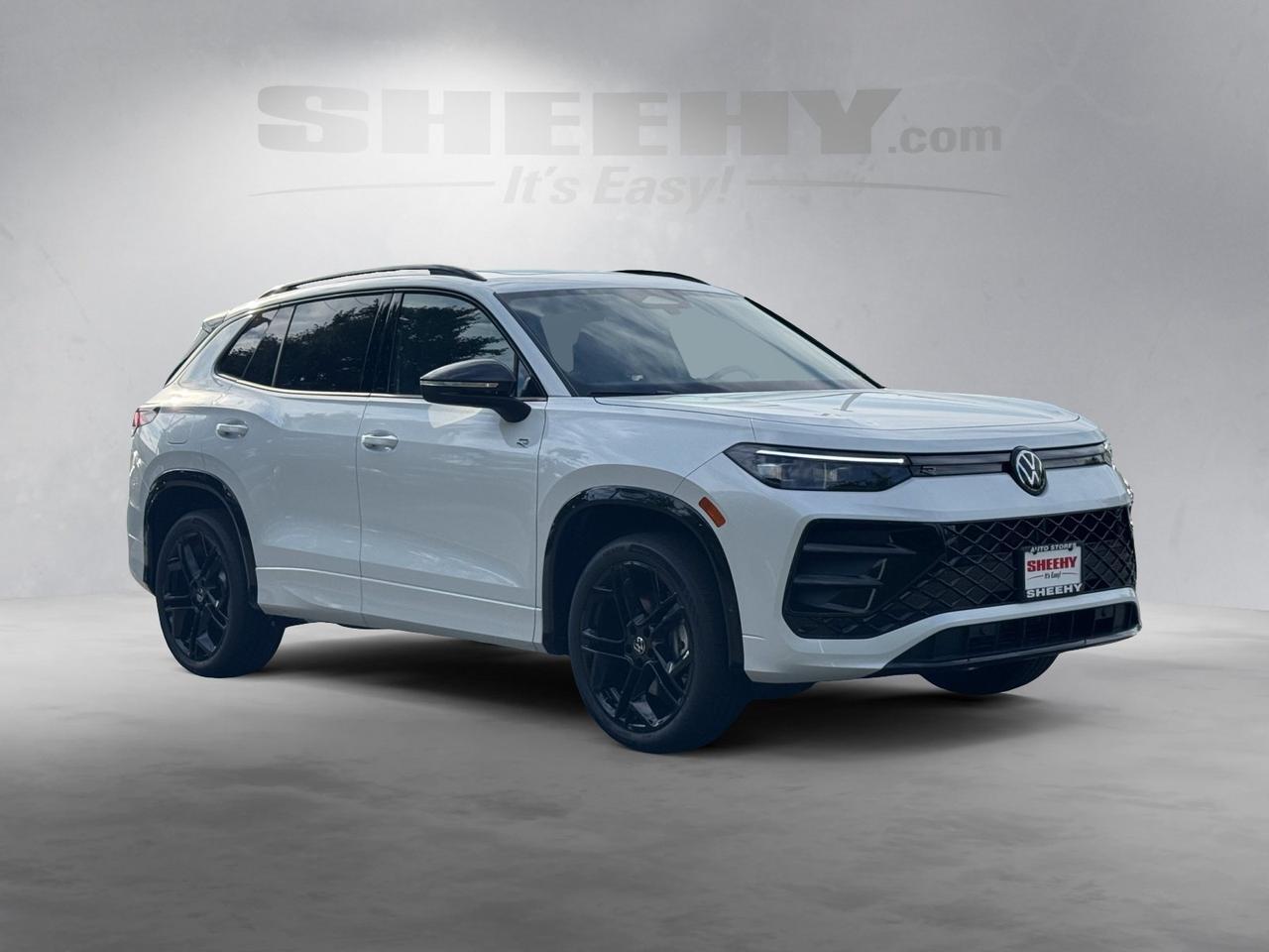 2026 Volkswagen Tiguan SE R-Line Black