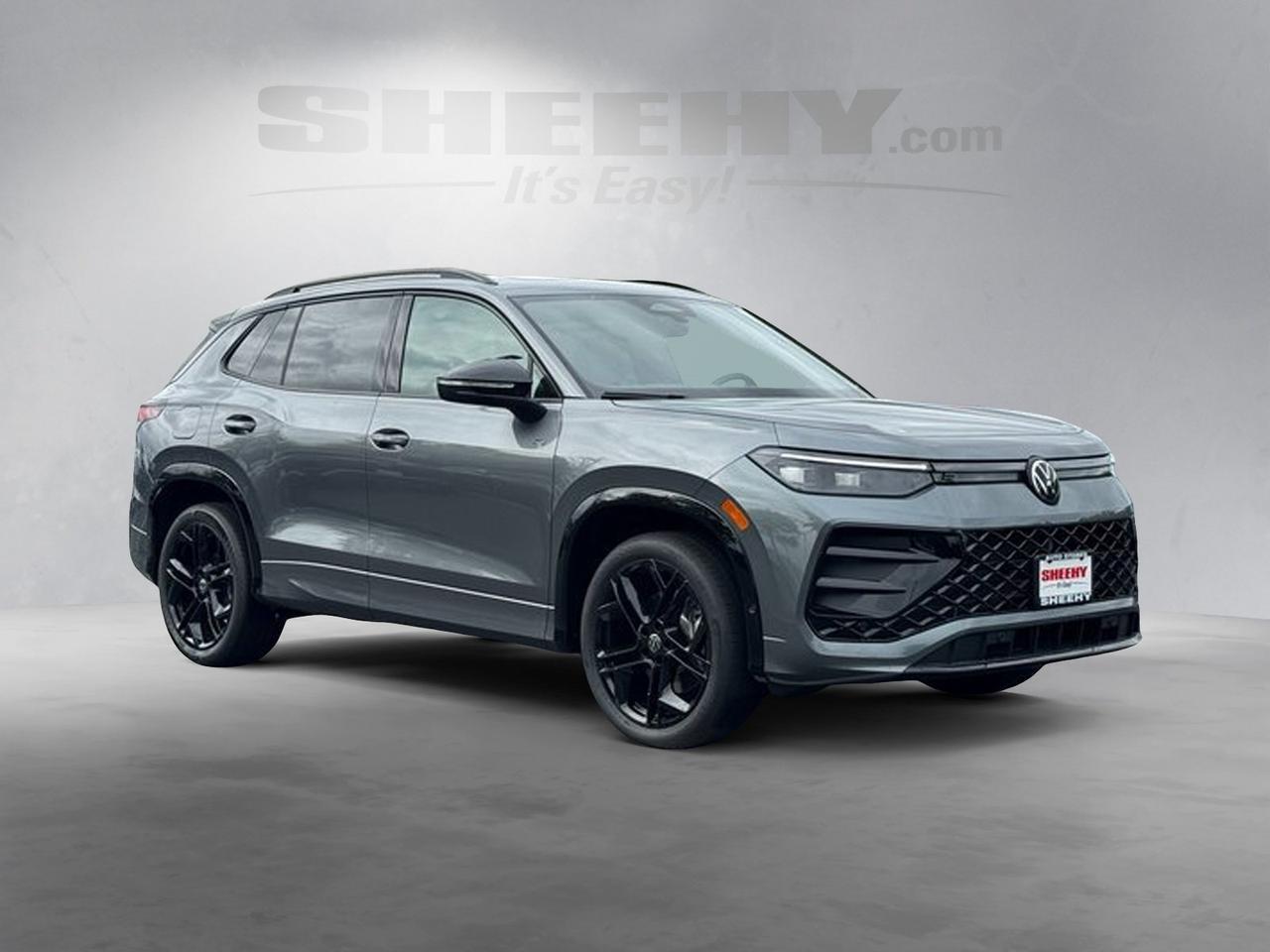 2026 Volkswagen Tiguan SE R-Line Black